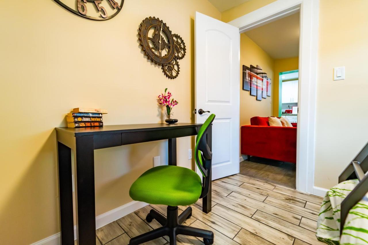 Beach Chairs, Good Kitchen, Strong Wifi On 14Th Ave Fort Lauderdale Dış mekan fotoğraf